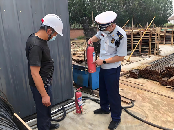 灭火器外观检查